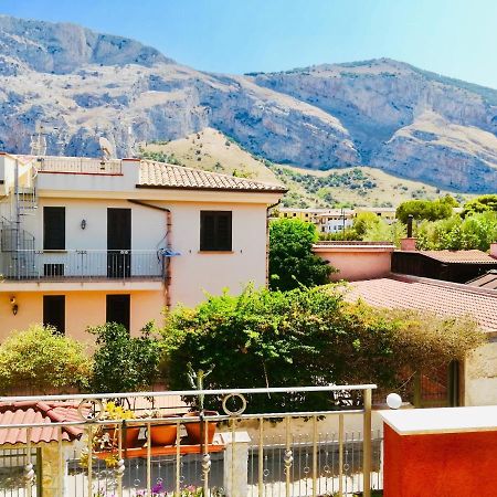 Casa Vacanze Isolotto Isola delle Femmine Buitenkant foto