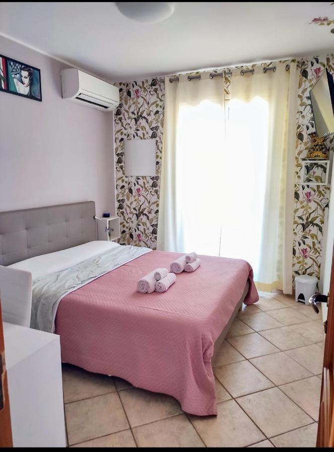 Casa Vacanze Isolotto Isola delle Femmine Buitenkant foto