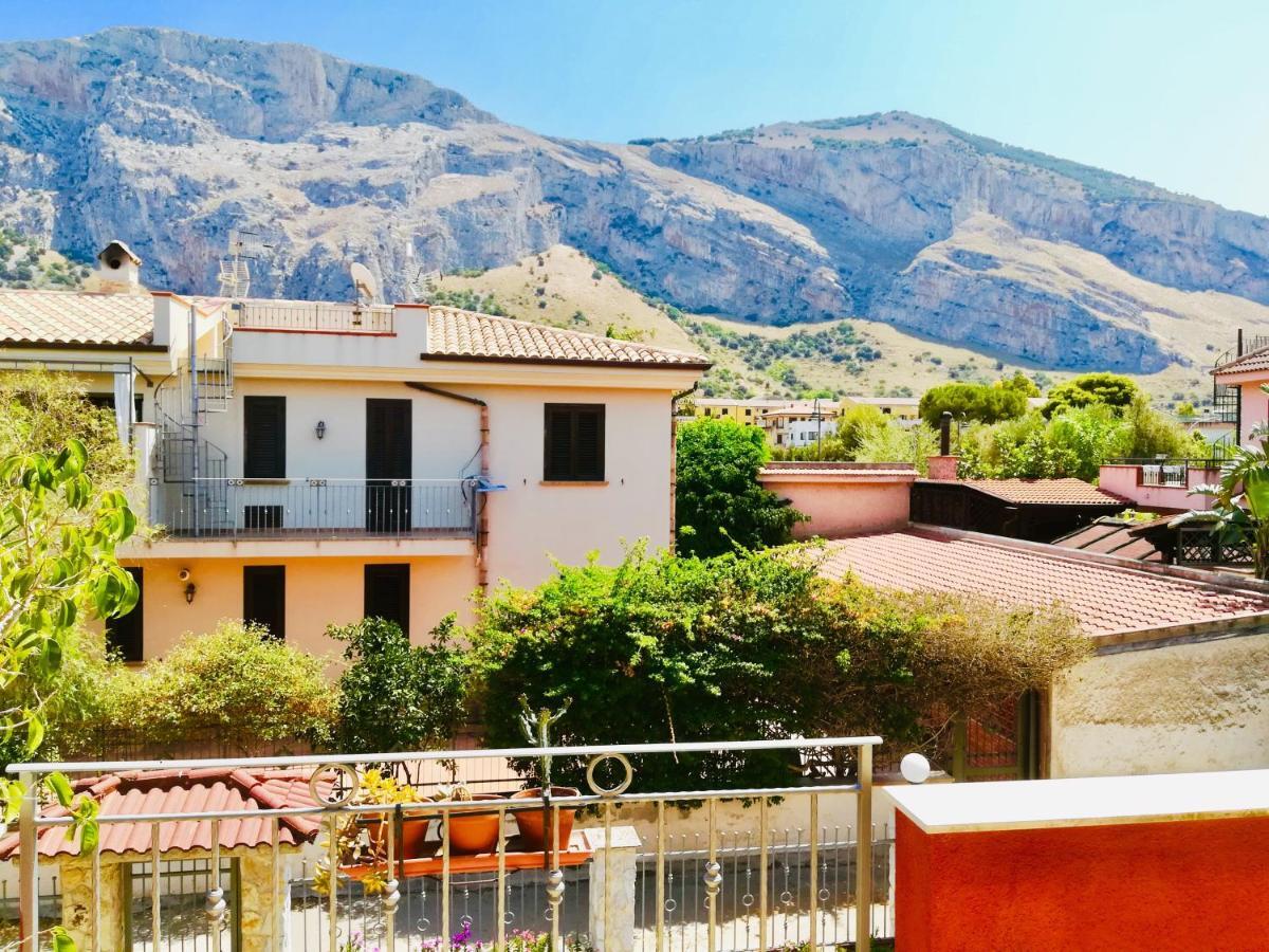 Casa Vacanze Isolotto Isola delle Femmine Buitenkant foto